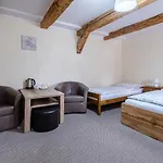 Agnes Karpacz-milkow Проживание в семье